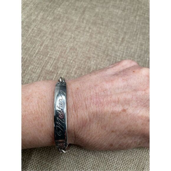 Brighton Women’s ID Bracelet Silver Plated Etched Mother Engraved Bar Link 7.5” - Picture 11 of 11